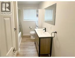 75 HENDERSON Avenue - 7