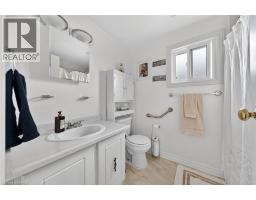 34 ENFIELD Crescent - 17