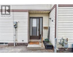 34 ENFIELD Crescent - 4