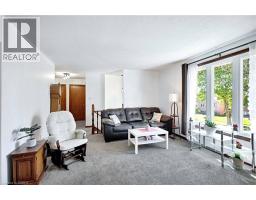 16 SANDLEWOOD Avenue - 8