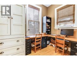 138 ST. JAMES Street S - 18