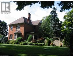 138 ST. JAMES Street S - 2