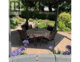 138 ST. JAMES Street S - 37