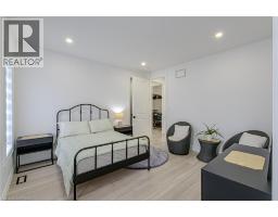 18 BANNISTER Street - 26