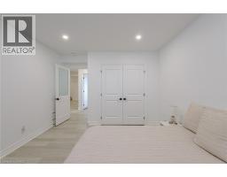 18 BANNISTER Street - 40