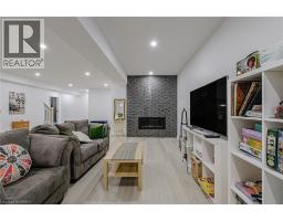 18 BANNISTER Street - 42
