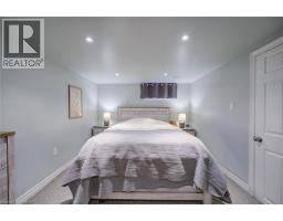 27 EDWIN Street - 25