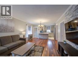 27 EDWIN Street - 8