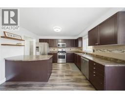 20 WEBB Avenue - 13