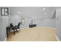 279 COCKSHUTT Road - 7