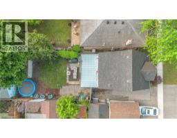9 AYLMER Street - 24