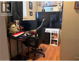 13 SHERIDAN Street - 8