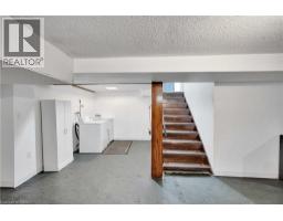 29 ALEXANDER Street - 27