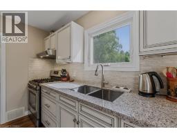 46 CLARA Crescent - 18