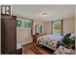 46 CLARA Crescent - 22