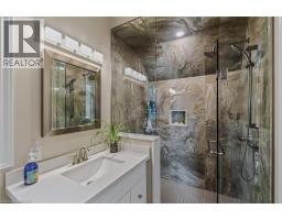 46 CLARA Crescent - 32
