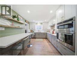 137 BROCK Street - 10