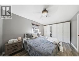 137 BROCK Street - 19
