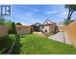 137 BROCK Street - 30
