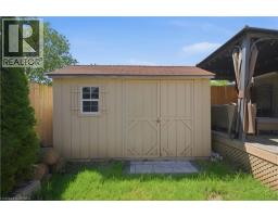137 BROCK Street - 31