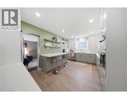 137 BROCK Street - 9