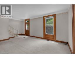 121 MAIN Street N - 12