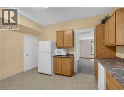121 MAIN Street N - 16