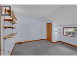 121 MAIN Street N - 20