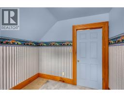 121 MAIN Street N - 32