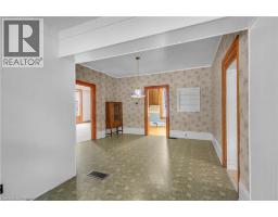 121 MAIN Street N - 9