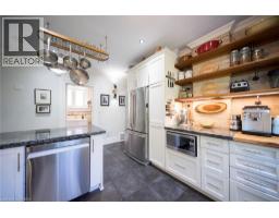 11 CHESTNUT Avenue - 19