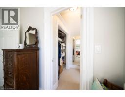 11 CHESTNUT Avenue - 37