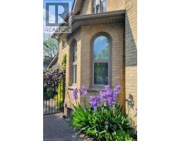 11 CHESTNUT Avenue - 49