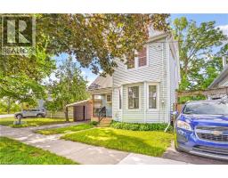 3 BRIGHTON Avenue - 3