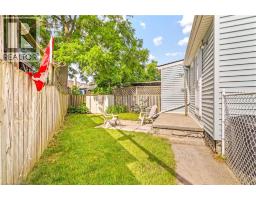 3 BRIGHTON Avenue - 32