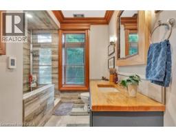 66 BANFIELD Street - 37