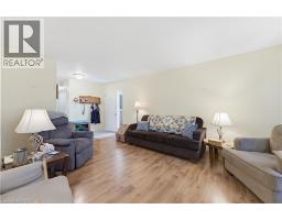 65 LYNDHURST Avenue - 8