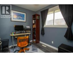 102 CENTURY HILL Drive - 16