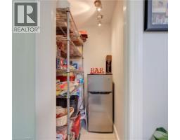 106 SYDENHAM Street - 18