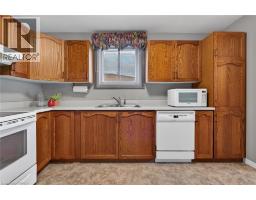 104 VISCOUNT Road - 6