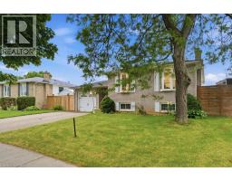 76 ENFIELD Crescent - 3