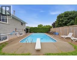 76 ENFIELD Crescent - 34