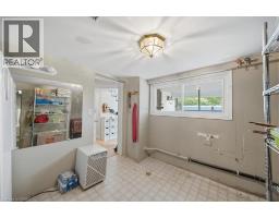 367 NELSON Street - 17