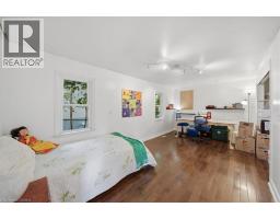 367 NELSON Street - 19