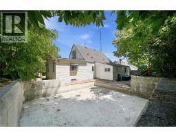 42 DUNDAS Street E - 25