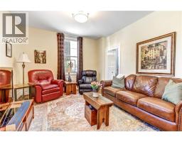 6 TOLHURST Avenue - 4