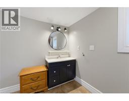 174 WELLINGTON Street - 19