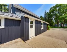 174 WELLINGTON Street - 24