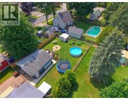 174 WELLINGTON Street - 37