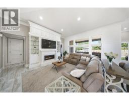 18 HARPER Boulevard - 8